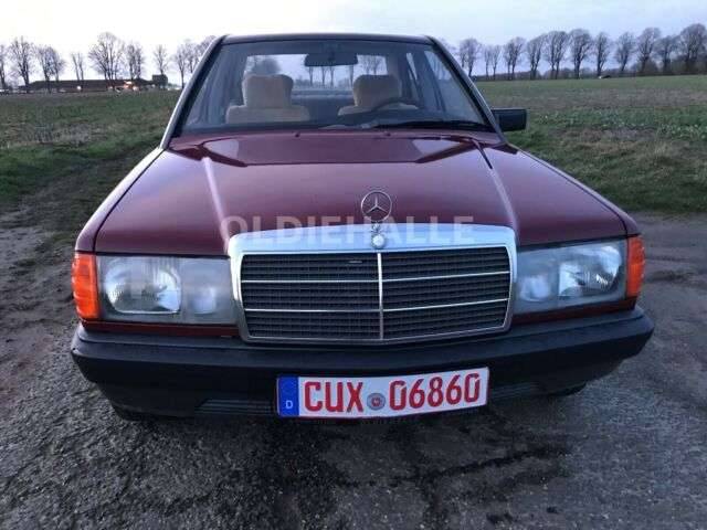 Mercedes-Benz 190 D