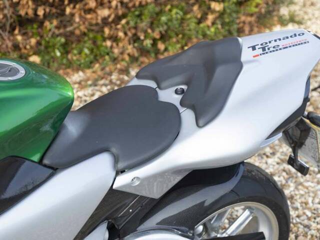 Benelli Tornado Tre 900
