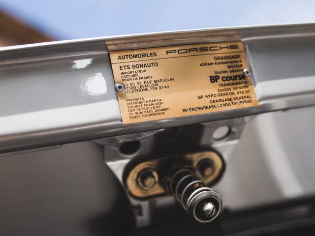 Porsche 911 Turbo 3.3