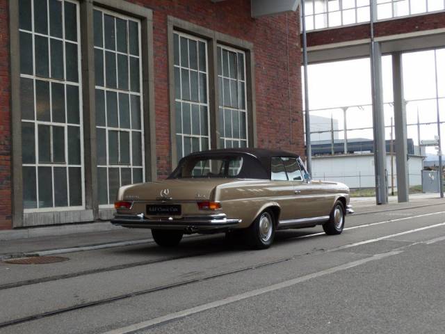 Mercedes-Benz 280 SE 3,5