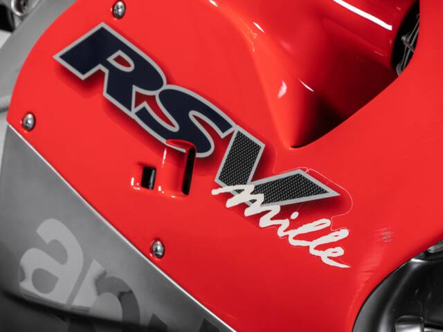 Aprilia RSV 1000 R