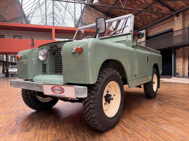Land Rover 88