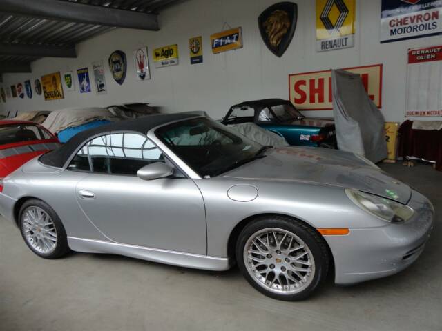 Image 1/19 of Porsche 911 Carrera (2000)