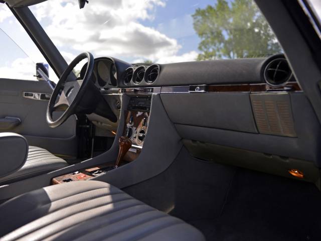 Mercedes-Benz 300 SL