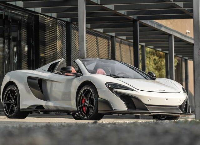 Image 1/9 of McLaren 675LT Spider (2016)