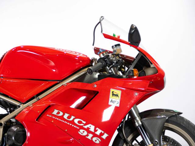 Ducati 916