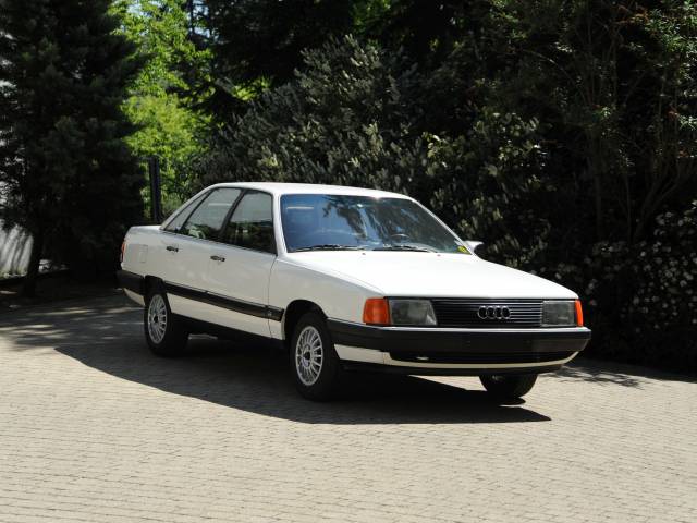 Audi 100 - 2.0