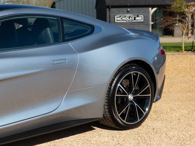 Aston Martin Vanquish