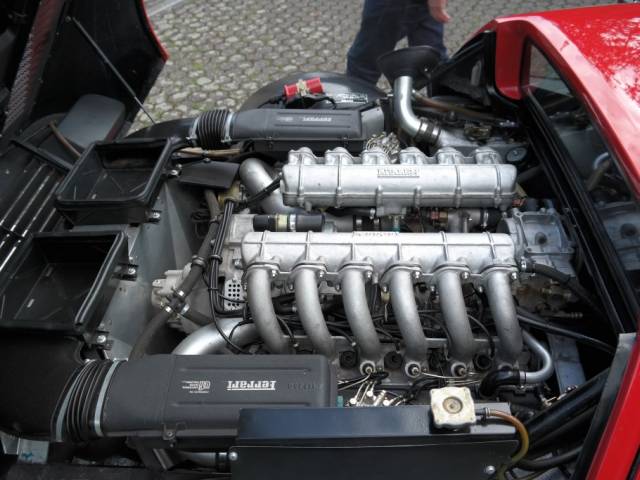 Ferrari 512 BBi