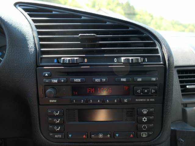 BMW 328i