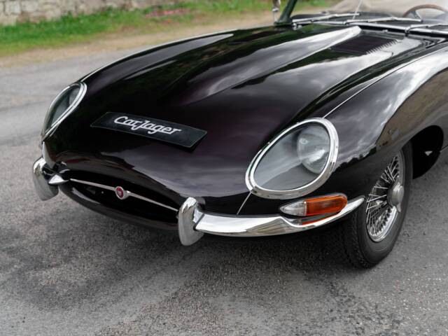 Jaguar E-Type 4.2