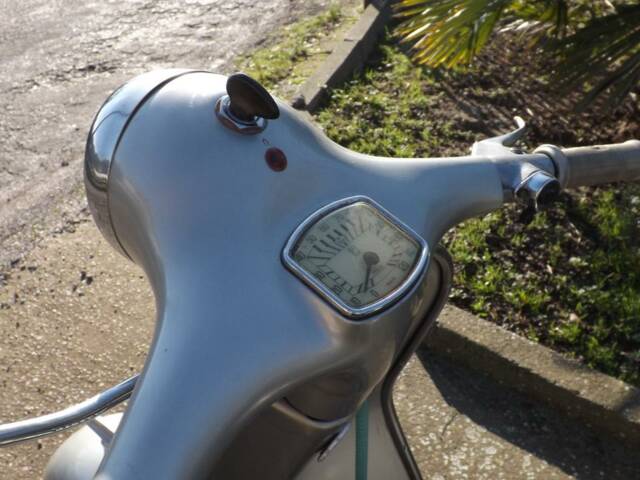 Piaggio Vespa 150 GS