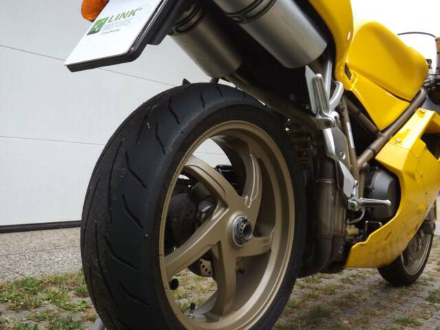 Ducati 748 Biposto