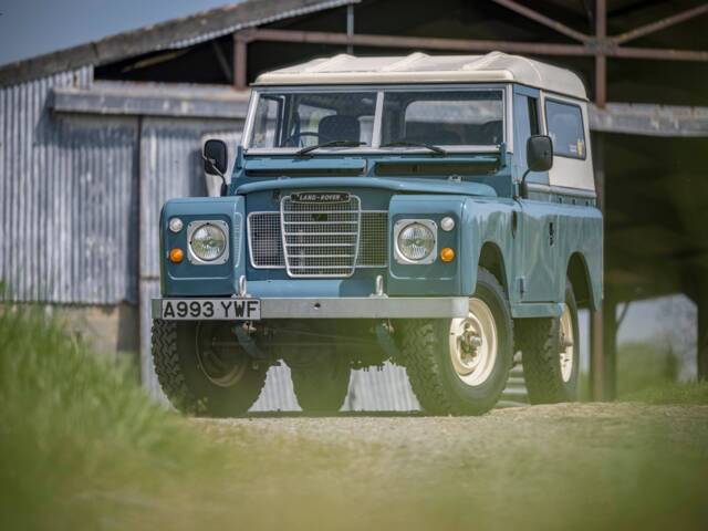 Image 1/8 of Land Rover 88 (1983)