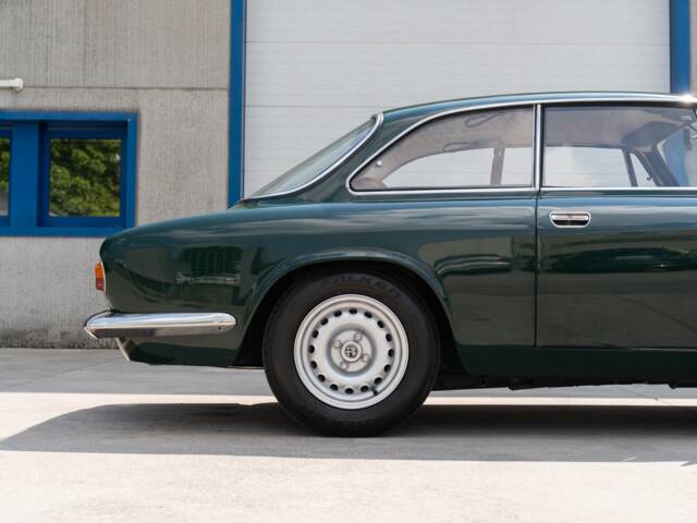 Alfa Romeo Giulia GT 1300 Junior