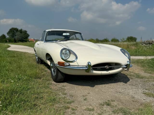 Jaguar E-Type 3.8 Flat Floor