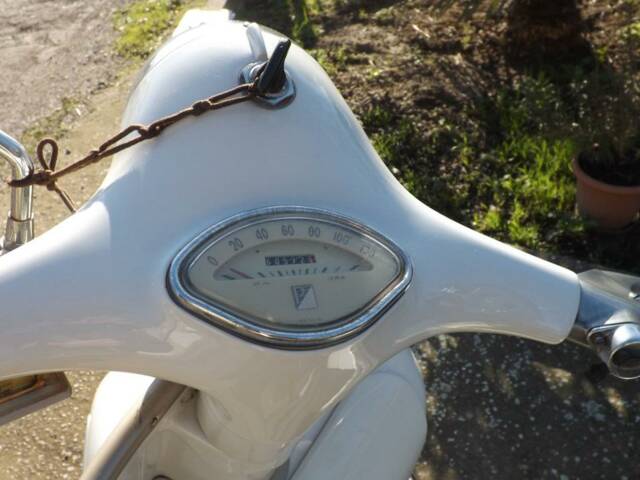 Piaggio Vespa 160 GS