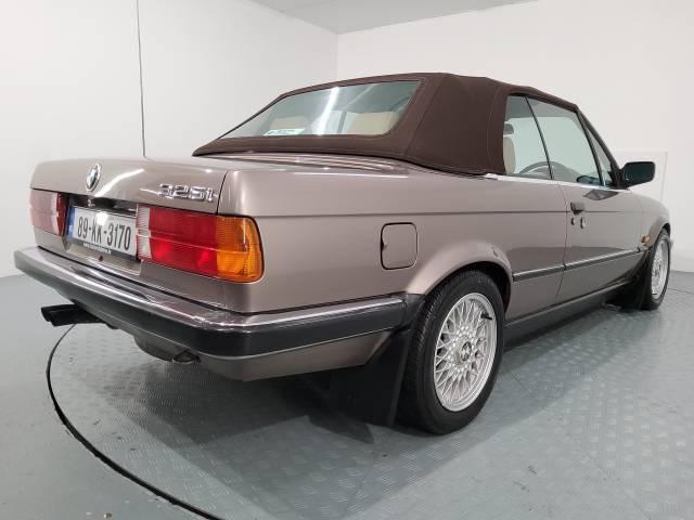 BMW 325i