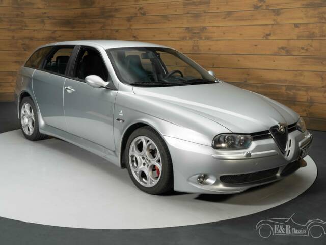 Imagen 1/6 de Alfa Romeo 156 3.2 V6 GTA Sportwagon (2002)