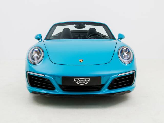 Porsche 911 Carrera 4S