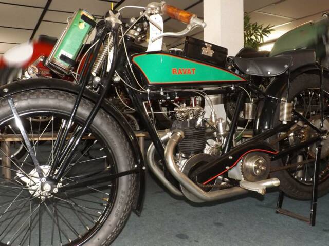 Ravat 250