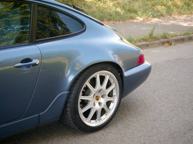 Porsche 911 Carrera 4