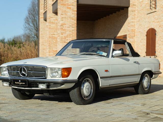 Imagen 1/50 de Mercedes-Benz 280 SL (1989)