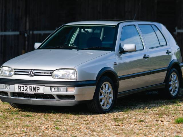 Bild 1/8 von Volkswagen Golf IV 2.0 (1998)