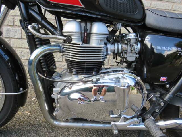 Triumph Bonneville T100