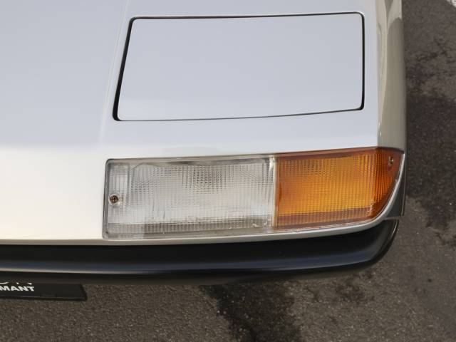Ferrari 400i
