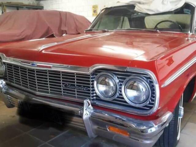 Image 1/9 of Chevrolet Impala SS Coupe (1964)