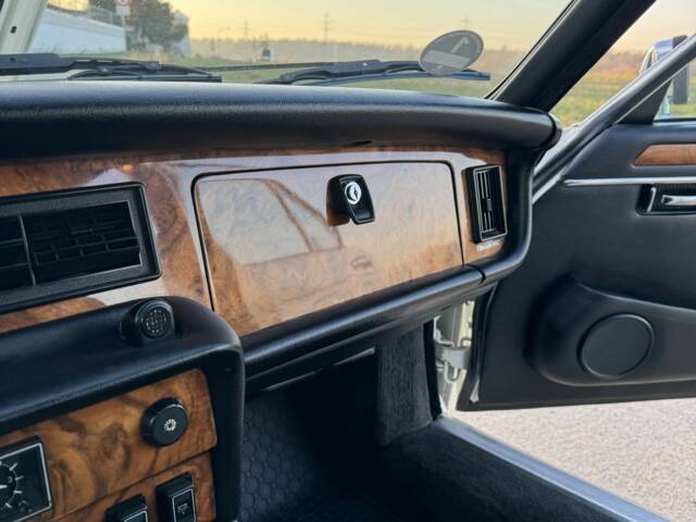 Jaguar Sovereign H.E. V12