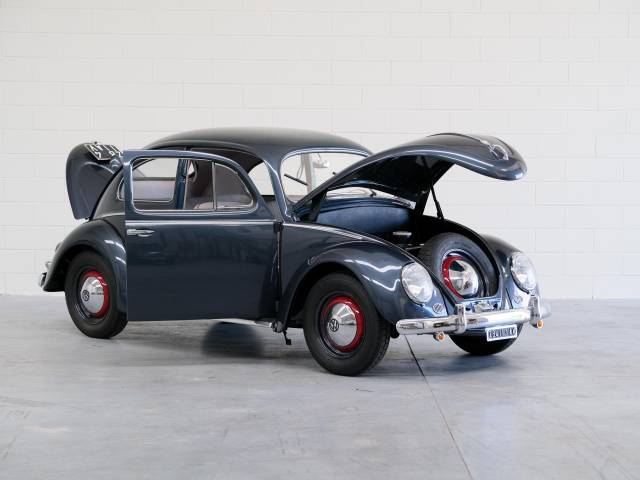 Volkswagen Beetle 1200 Standard "Oval"
