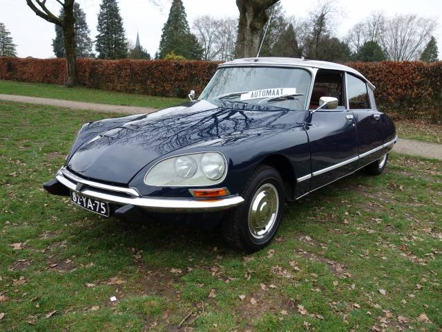 For Sale: Citroën DS 23 Pallas IE (1973) offered for GBP 38,103