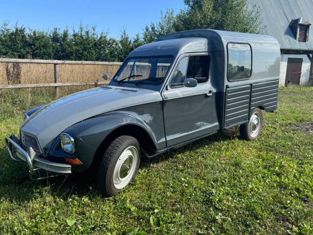 Bild 1/10 von Citroën Acadiane (1981)