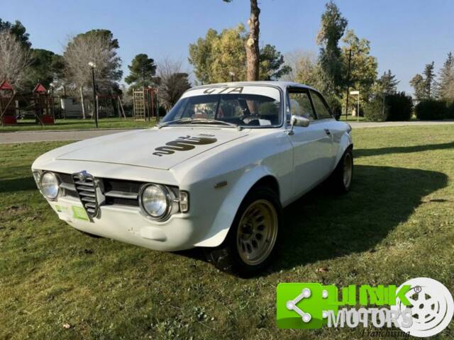 Immagine 1/10 di Alfa Romeo Giulia GT 1300 Junior (1970)