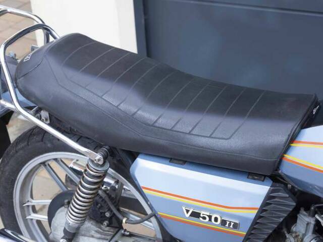 Moto Guzzi V 50 II
