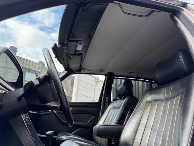 Mercedes-Benz 500 SEL
