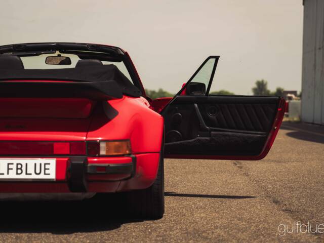 Porsche 911 Turbo 3.3