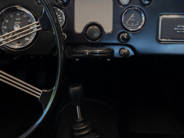 MG MGA 1600