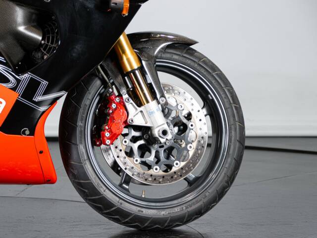 Aprilia RSV 1000 V60