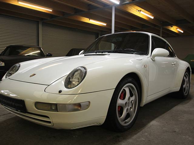 Porsche 911 Carrera