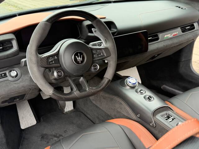 Maserati MC20