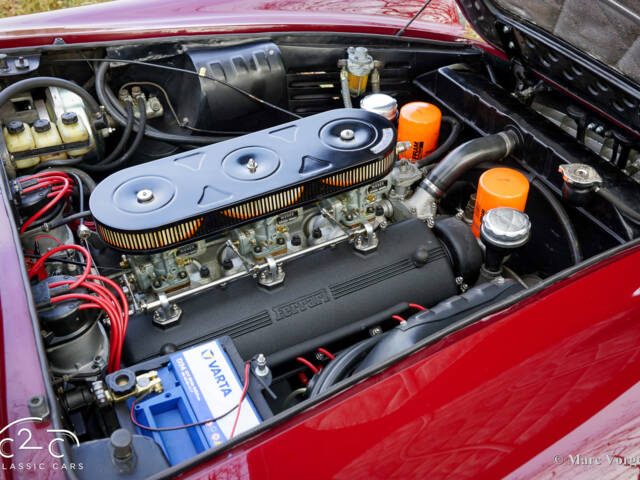 Ferrari 330 GT 2+2