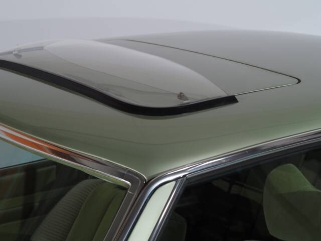 Mercedes-Benz 450 SLC