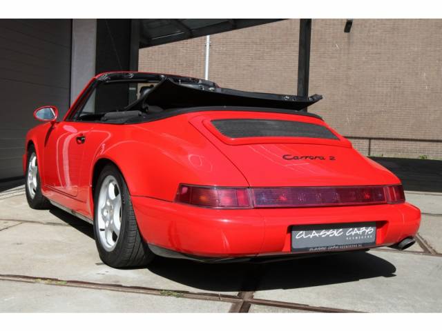 Porsche 911 Carrera 4