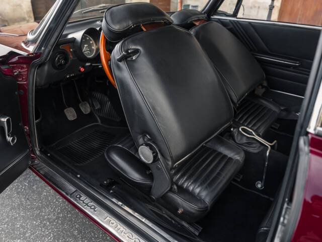 Alfa Romeo 2000 GT Veloce
