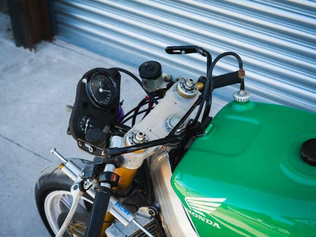 Honda VFR 750R RC36