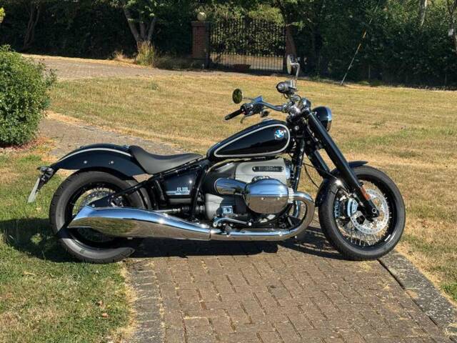 BMW R 18