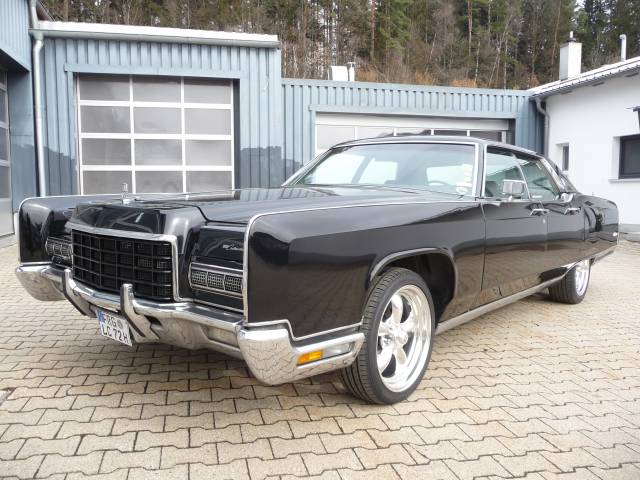 Bild 1/22 von Lincoln Continental Mark IV (1972)